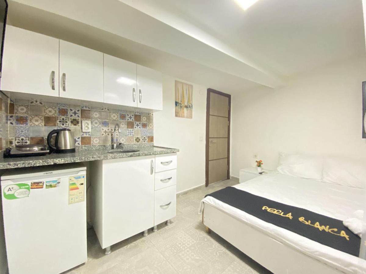 Comfortable And Central Studio Flat In Beyoglu Apartment อิสตันบูล ภายนอก รูปภาพ